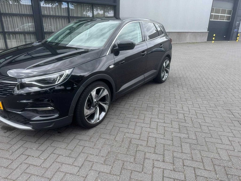 Opel - 2018 - Grandland X - 1.2 Turbo Ultimate - Automaat -, Gebruikt, 1199 cc, Zwart, 130 pk
