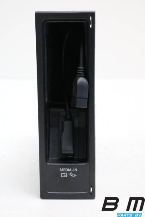 Media - in module VW Passat B7 5N0035342E, Gebruikt