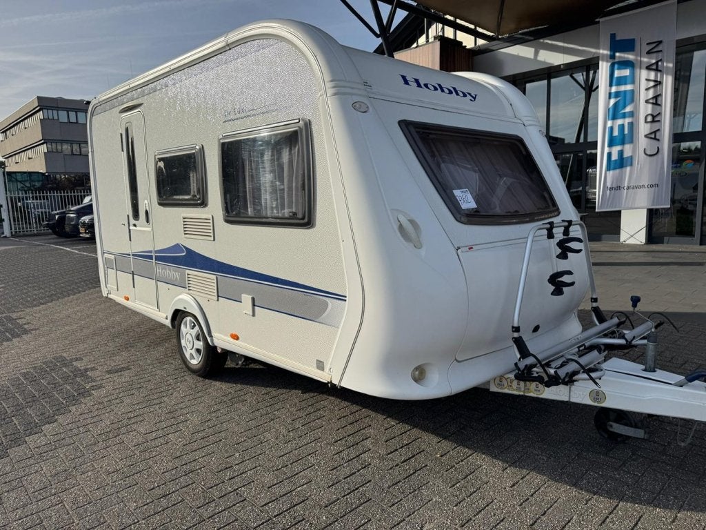 Hobby De Luxe 400 SF 2009 MOVER + TENT 240!!!, Caravans en Kamperen, Hobby, Dwarsbed, Bedrijf, Treinzit