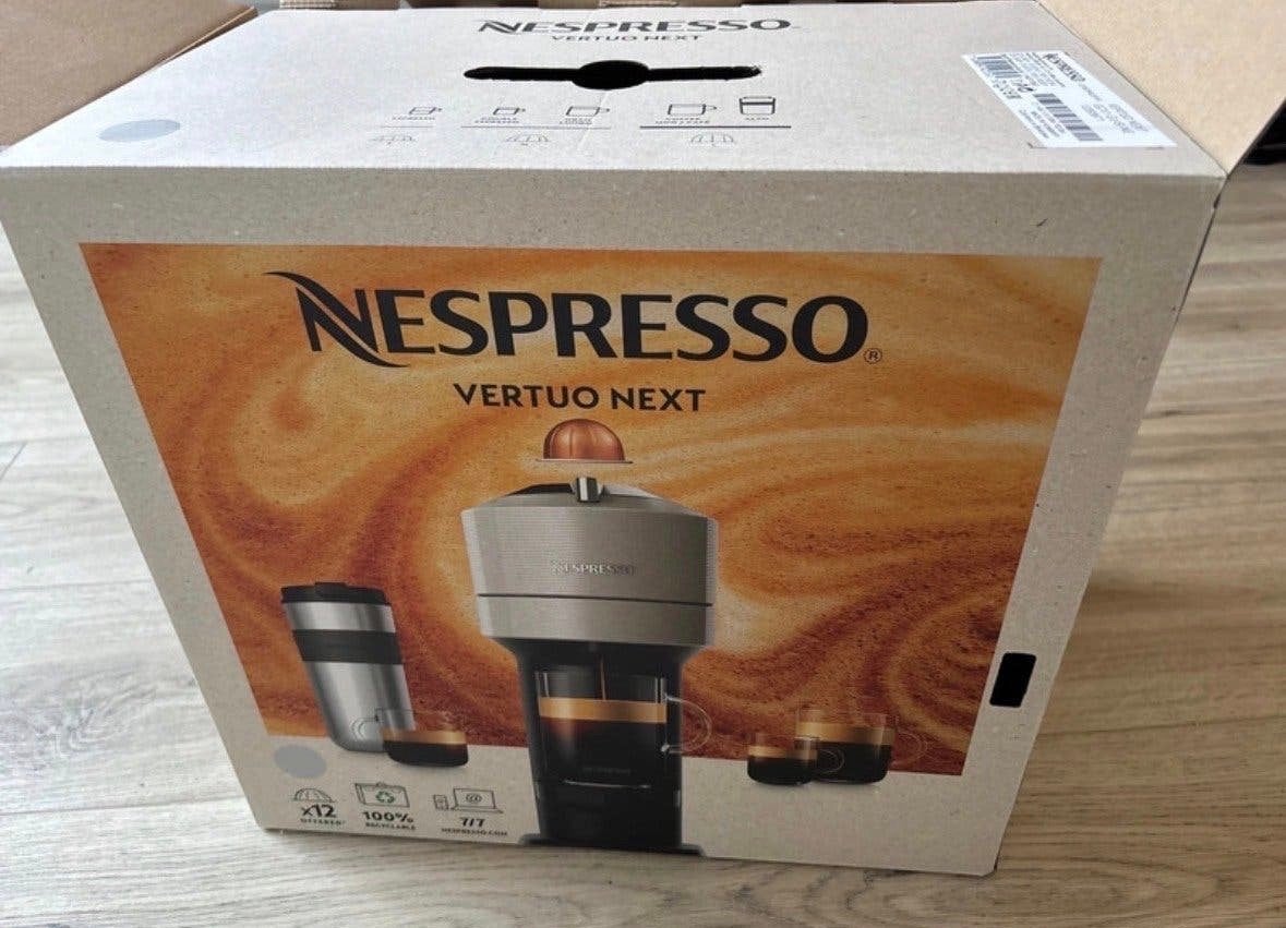 Nespresso Vertuo Next Koffiemachine - Nieuw in doos, Witgoed en Apparatuur, Ophalen, Koffiepads en cups, 10 kopjes of meer, Koffiemachine