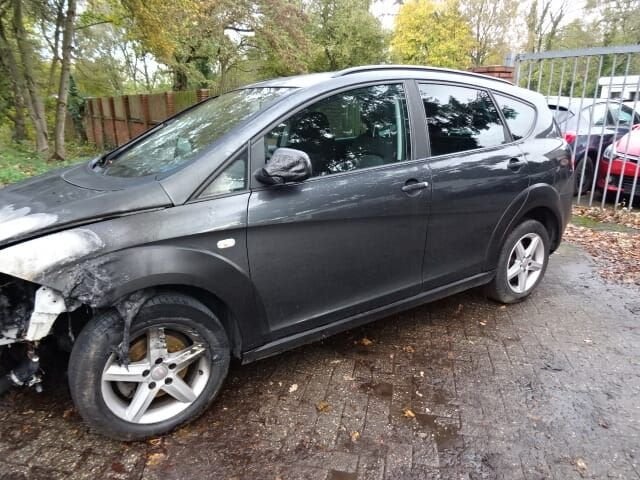 Seat Altea CAYC bj 2010 1.6 tdi  149000 km voor demontage., Gebruikt, -, -, Ophalen of Verzenden