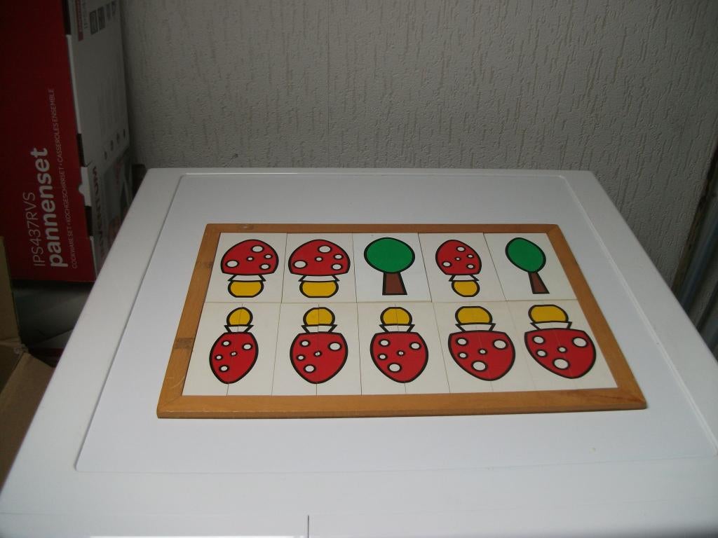 Puzzel Educo paddestoel en boompjes 30 delig, Kinderen en Baby's, Speelgoed | Houten speelgoed, Ophalen of Verzenden, Gebruikt