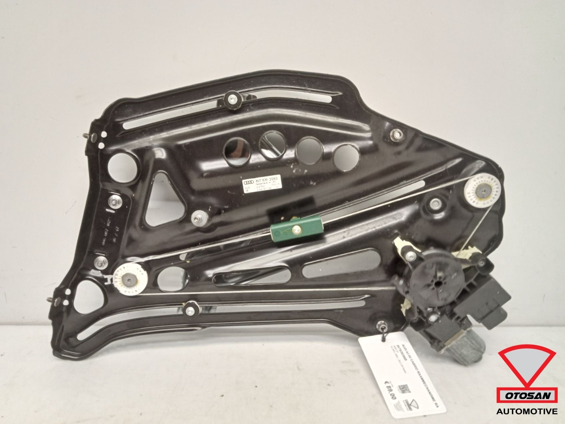 Audi A3 8V Cabrio Raammechanisme Rechts Achter 8V7839398B