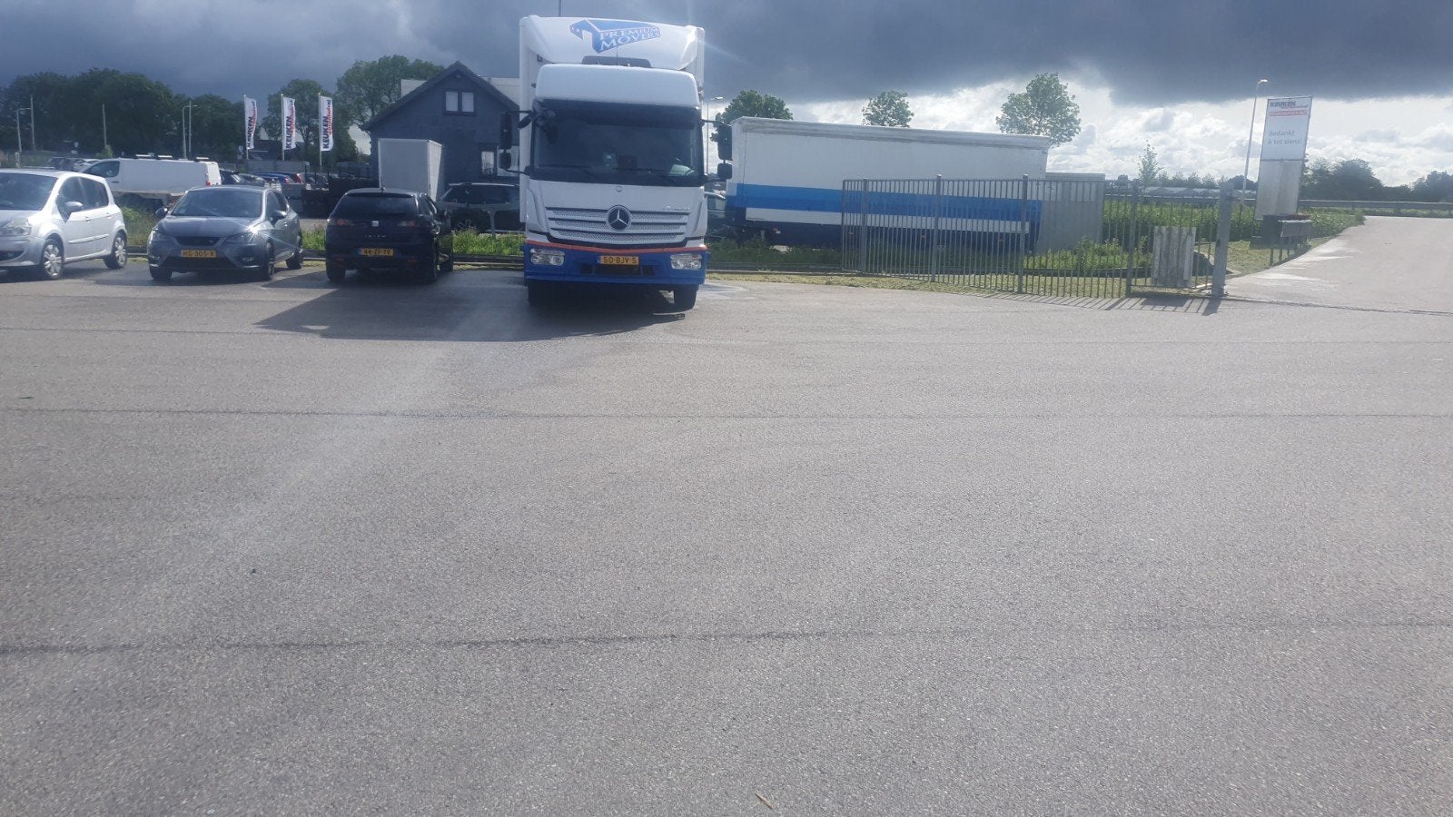 Mercedes atego 1224 slaapcabine bak 42 m3, Automaat, Wit, Mercedes-Benz, Bedrijf