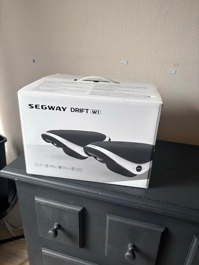 Segway Drift W1 E-Skates, 100% werkend (excl. oplader), Ophalen, Gebruikt, Overige typen