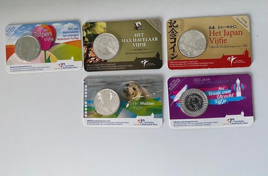 Set van 5 zwaar verzilverde 5 euro herdenkingsmunten Coincar, Ophalen of Verzenden, Koningin Beatrix, Euro's, Setje