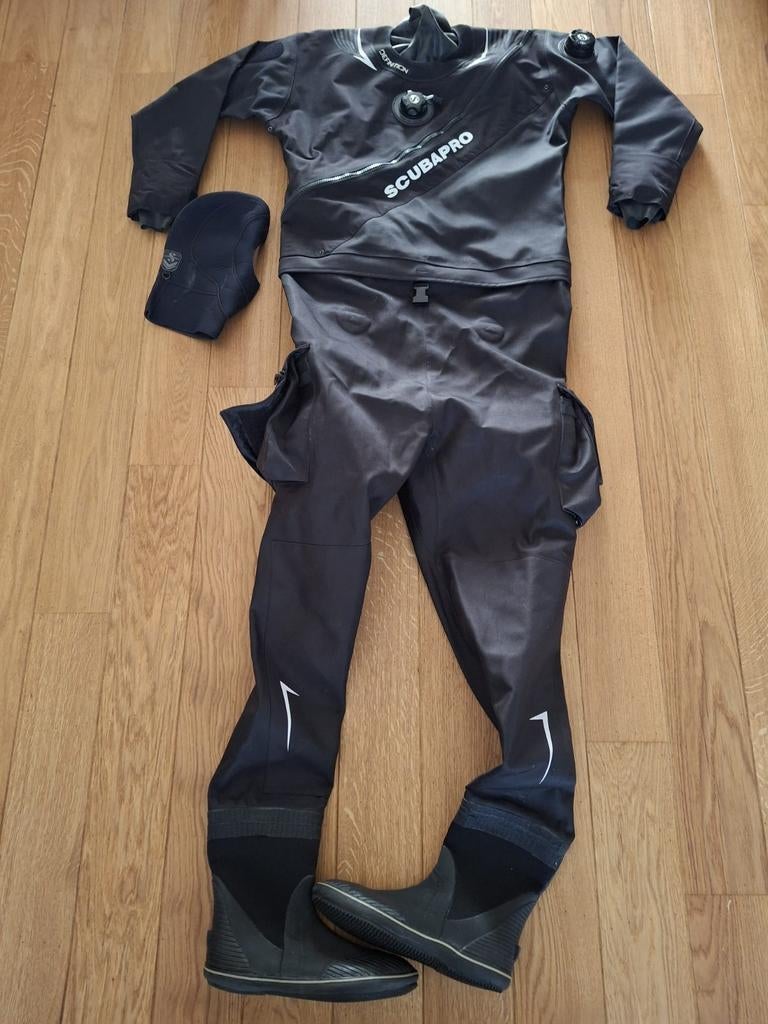 Scubapro Dry HD Droogpak MN XL - Topconditie!, Watersport en Boten, Duiken, Ophalen, Zo goed als nieuw, Duikpak
