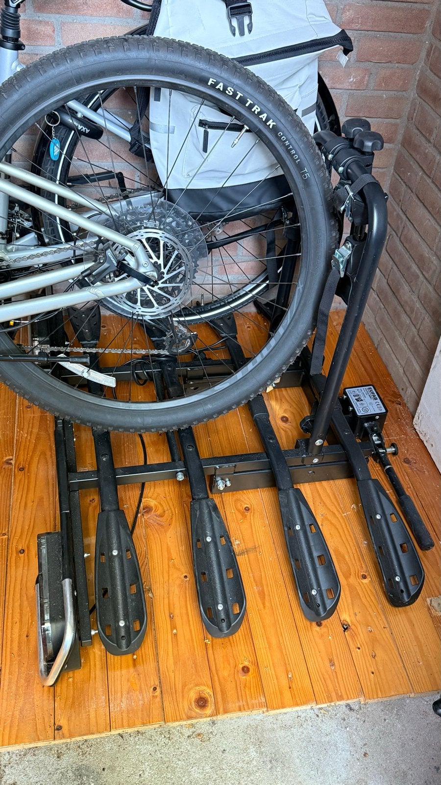 Eufab Amber 4 Fietsendrager voor 4 fietsen - Trekhaakdrager, Auto diversen, Fietsendragers, Ophalen, 3 fietsen of meer, Trekhaakdrager