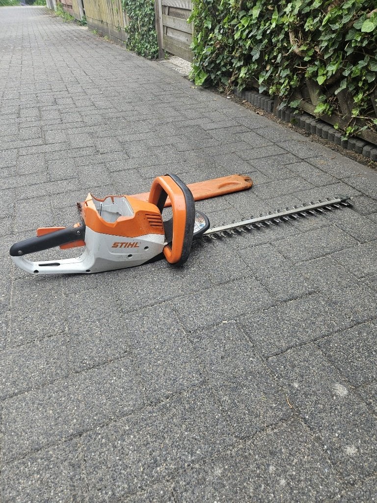 stihl accu heggenschaar (defect), Ophalen, Gebruikt, Accu