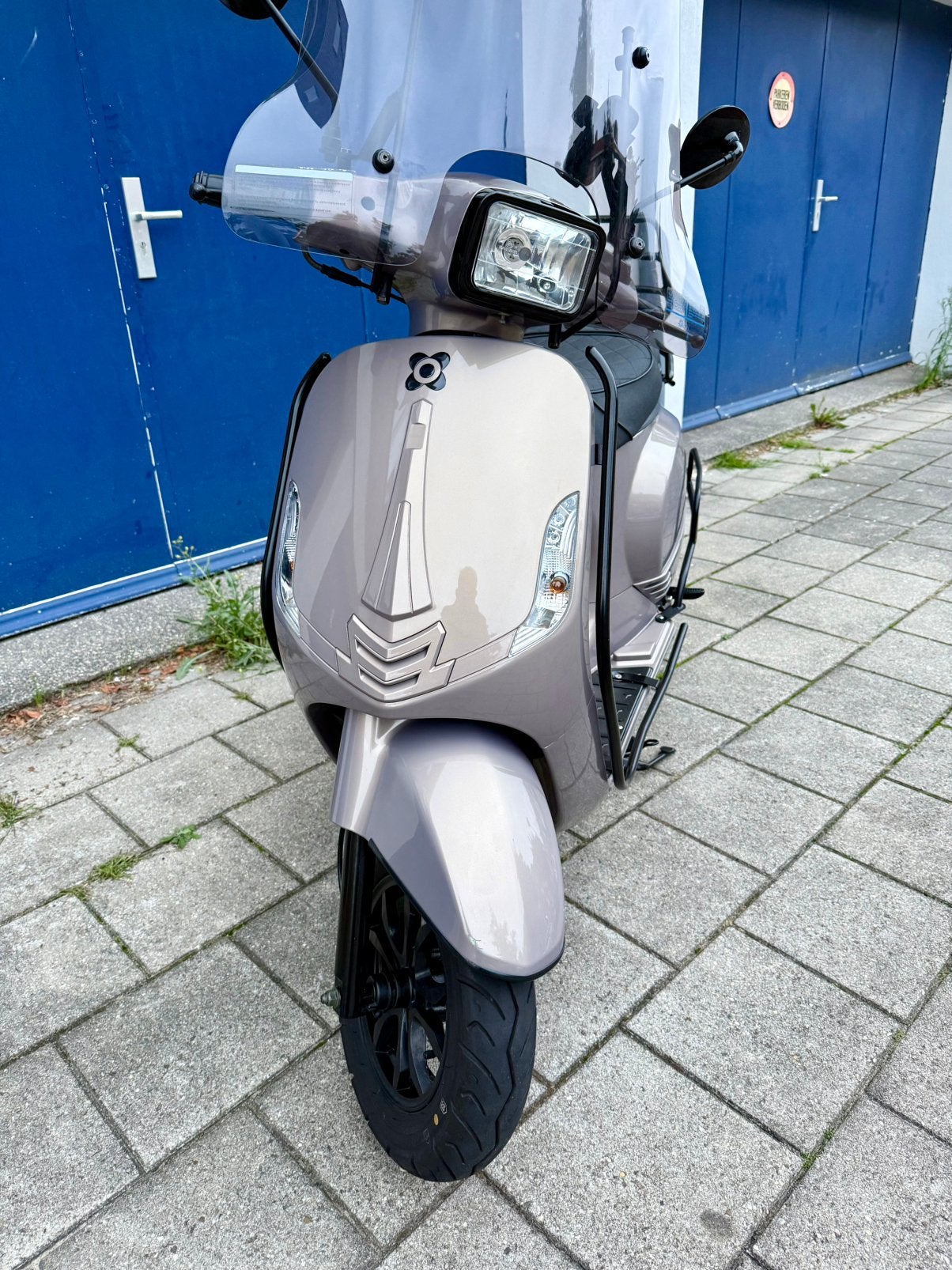AGM VX50si | 2024 | 4.400 km | Nieuwstaat, Fietsen en Brommers, Zo goed als nieuw, Benzine, Ophalen, Overige merken