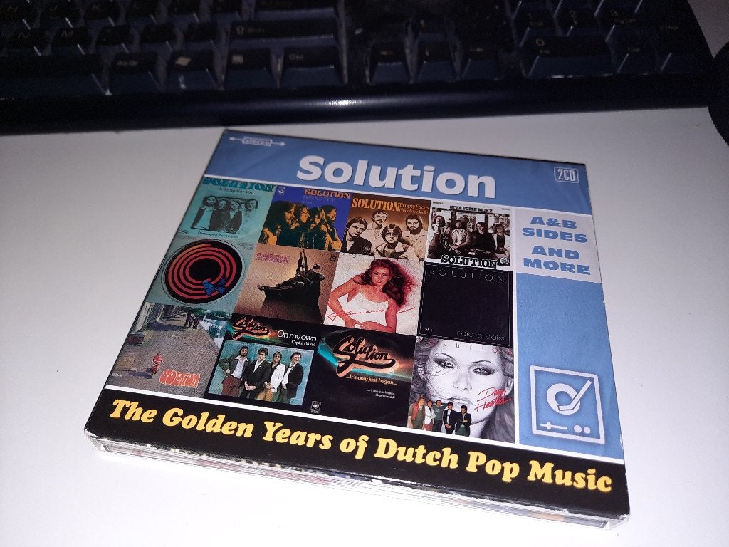2 CD RARE Solution  The Golden Years Of Dutch Pop Music, Ophalen, Zo goed als nieuw, Pop