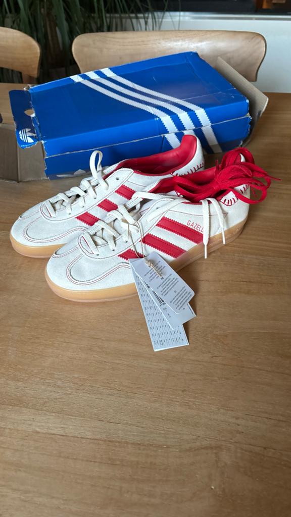 Adidas Gazelle sneakers rood - Maat 40, Ophalen of Verzenden, Nieuw, Rood, Sneakers of Gympen
