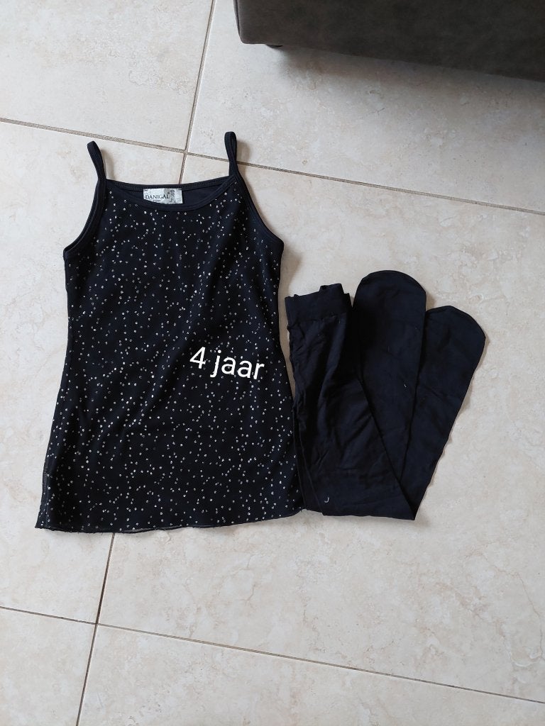 Feest jurkje tuniek glitter met legging 104, Ophalen of Verzenden, Zo goed als nieuw, Jongen of Meisje, Jurk of Rok