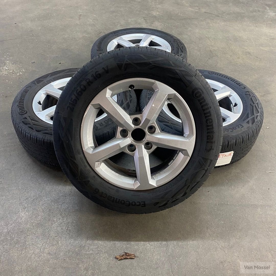 Audi Q2 Continental Eco Contact 6 215/60/R16 95V