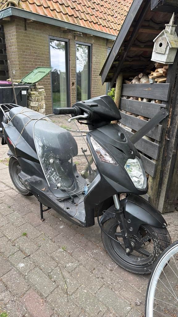 scooter Sym orbit 2 alleen geschikt voor onderdelen, Gebruikt, Maximaal 45 km/u, Ophalen of Verzenden, Benzine