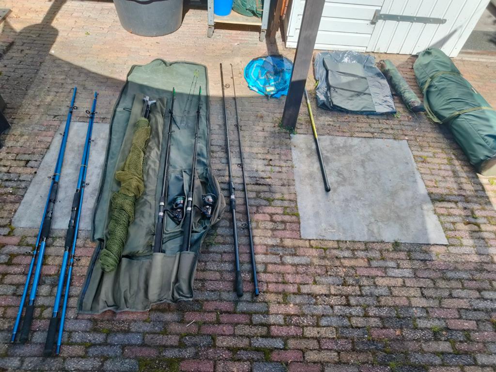Complete visuitrusting: hengels, molens, net, prologic tent, Ophalen, Gebruikt, Complete set