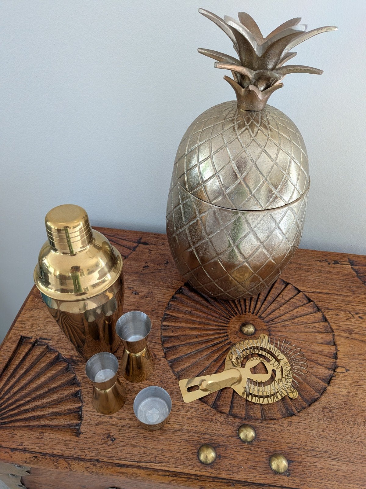 Goudkleurige XXL Ananas IJsemmer & Cocktail Set, Ophalen of Verzenden, Zo goed als nieuw, Goud, Metaal