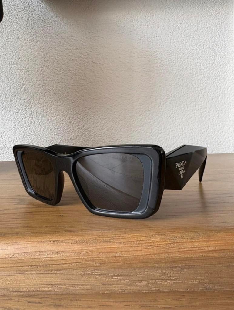 Prada zonnebril (nieuw met bon), Zonnebril, Prada, Zwart, Nieuw