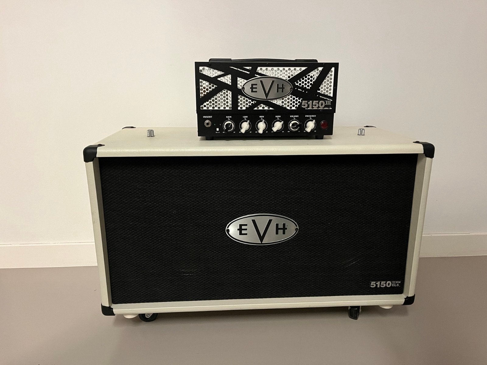 EVH 5150III 15W LBXII Head & 2x12 Speaker Cab Ivory, Ophalen