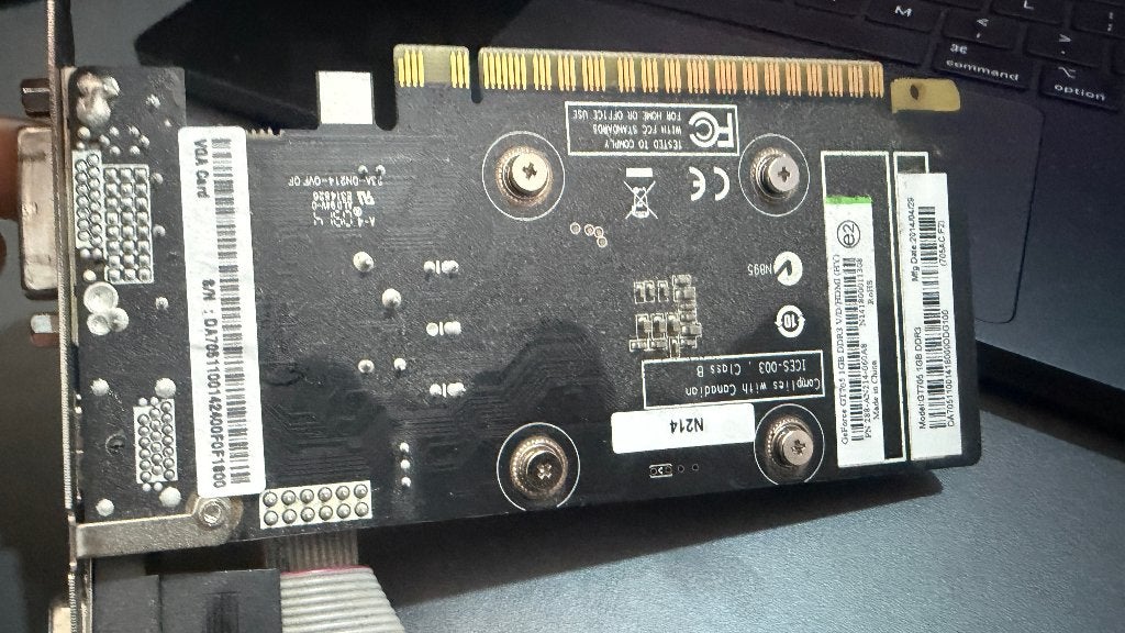 Foto 7 van Acer Aspire TC-605, i5, 250GB SSD, FireWire, GeForce GT705