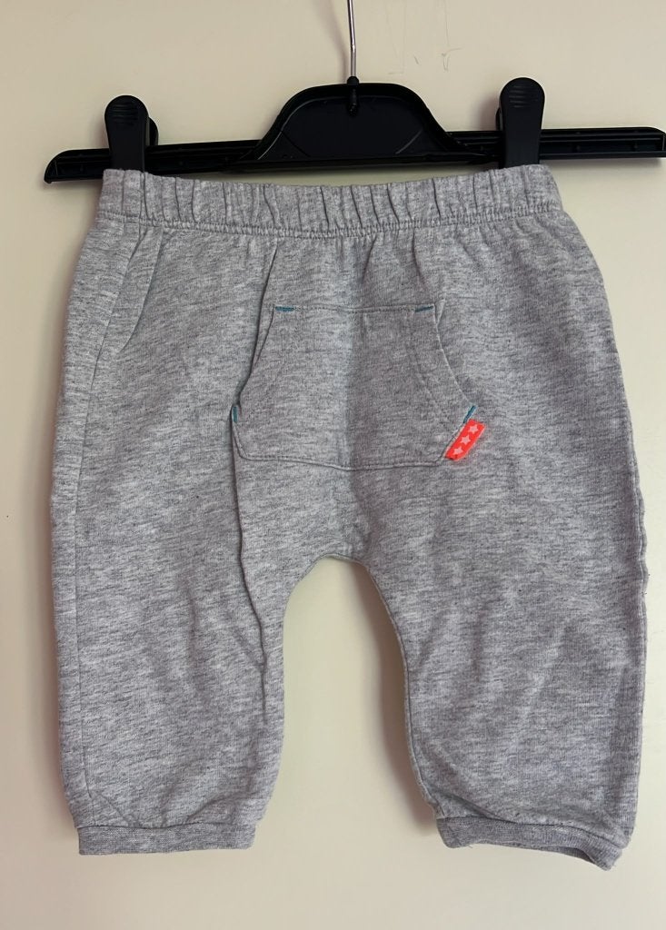 HEMA jogging harem grijs maat 62, Kinderen en Baby's, Gebruikt, Broekje, Hema, Verzenden