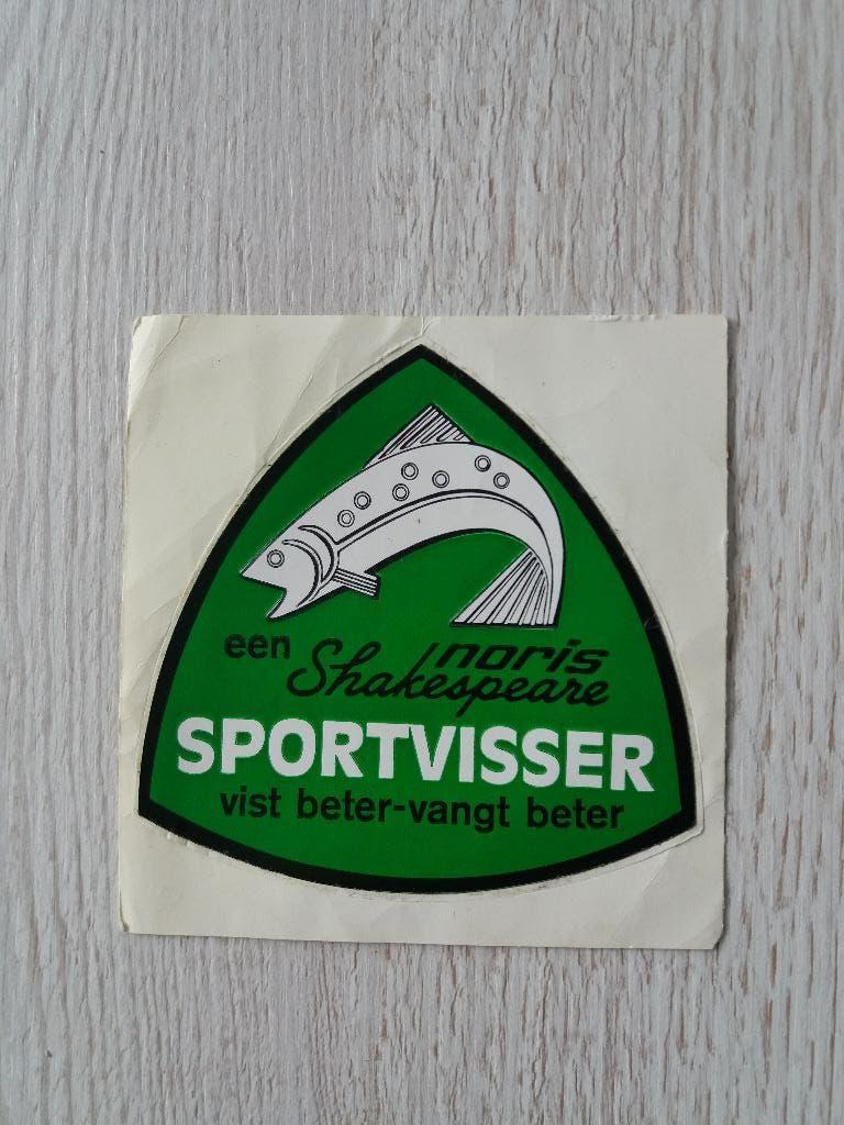 sticker een noris Shakespeare SPORTVISSER vist beter-vangt, Verzamelen, Ophalen of Verzenden, Zo goed als nieuw, Sport