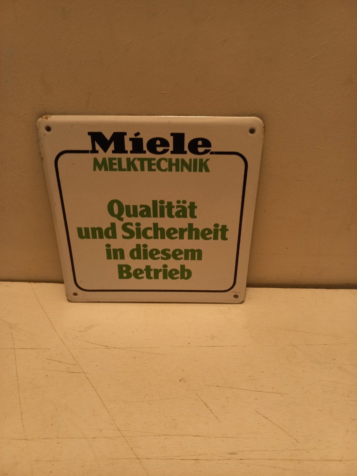 4 Oude Emaille Reclameborden Melkmachines, Ophalen