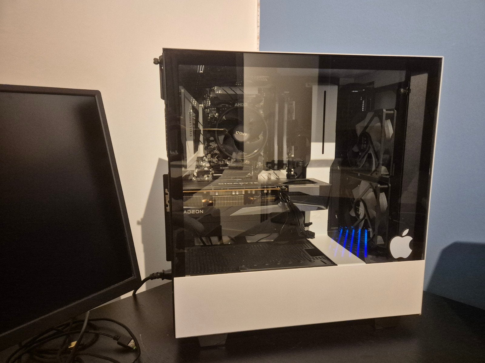 Gaming PC Met RX 7600 en 2TB SSD, Computers en Software, Desktop Pc's, Ophalen, Zo goed als nieuw, 2 TB, Gaming