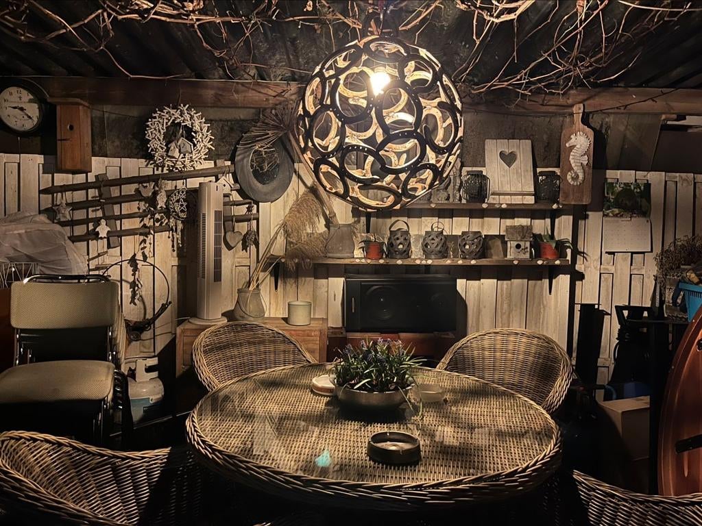 Hanglamp vloerlamp ornament hoefijzer bal decoratie tuin, Huis en Inrichting, Lampen | Hanglampen, Ophalen of Verzenden