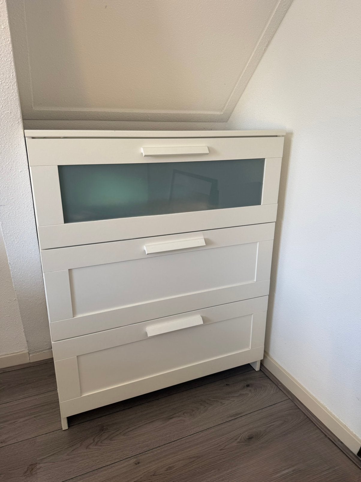 IKEA BRIMNES Ladekast (3 lades) – Wit / Matglas Nette staat, Huis en Inrichting, Ophalen, 50 tot 100 cm, 3 of 4 laden, Minder dan 100 cm