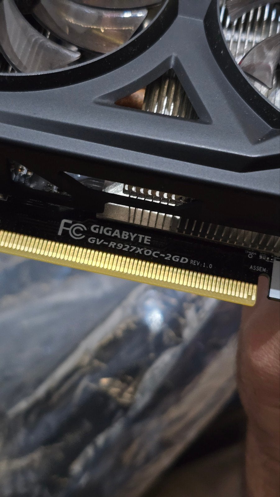 3x AMD Radeon R9 270X GIGABYTE GV-R927XOC-2GB videokaarten, Ophalen, Gebruikt