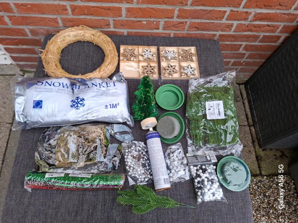 Kerst knutsel spullen, Diversen, Kerst, Ophalen of Verzenden, Zo goed als nieuw
