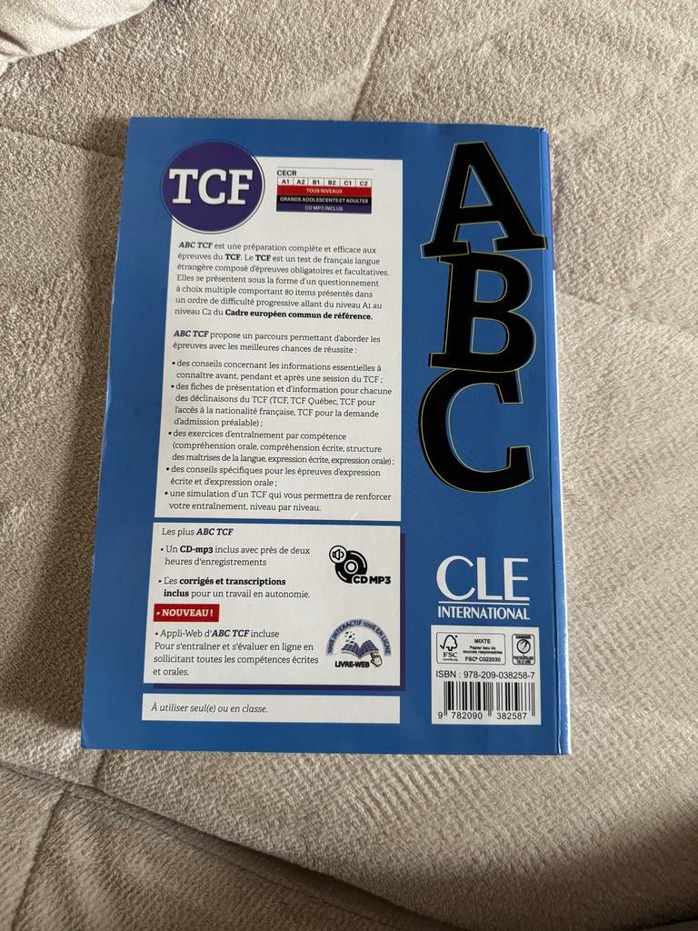 Franse boeken: ABC TCF, Lettres d'amour, Praktijkonderzoek, Boeken, Ophalen of Verzenden, Zo goed als nieuw, Non-fictie
