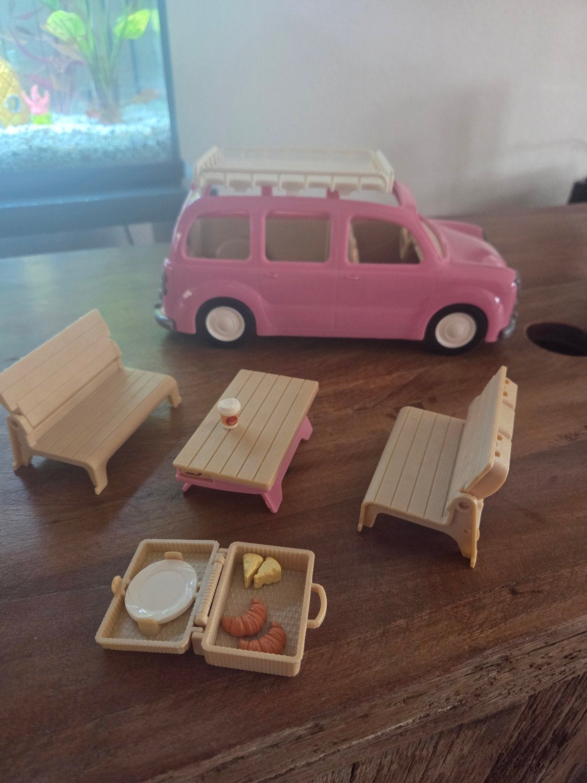 Sylvanian Families Family Picnic Van - Roze Speelgoedauto, Ophalen of Verzenden, Zo goed als nieuw