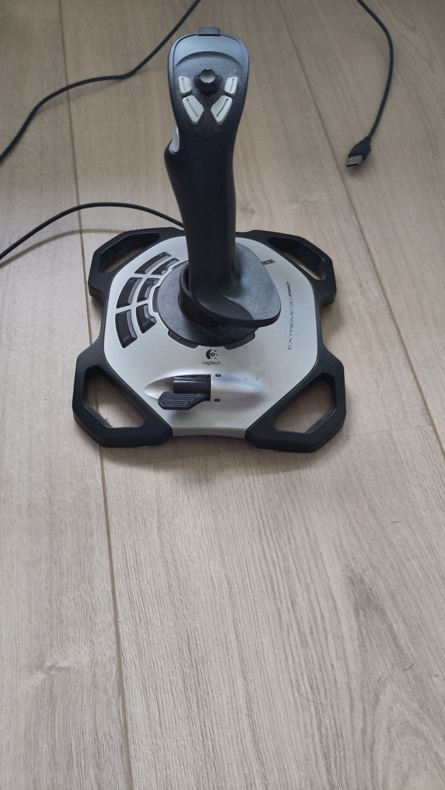 Logitech extreme3D PRO joystick voor flight simulator, Computers en Software, Joysticks, Ophalen of Verzenden