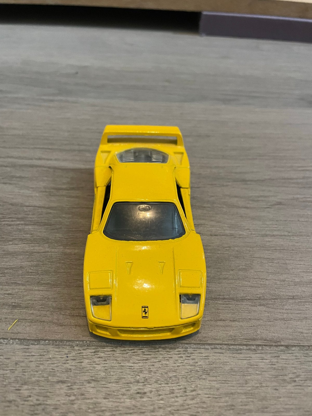 Ferrari F40 Shell Collezione - Geel Schaalmodel, Ophalen of Verzenden, Gebruikt, Auto, Overige merken