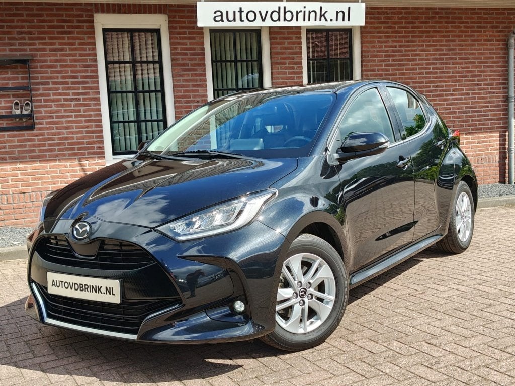 Mazda 2 Hybrid 1.5 Agile, STUUR/STOELVERWARMING / LED / CARP, Auto's, Mazda, Automatische klimaatregeling, Stof, Gebruikt, Zwart