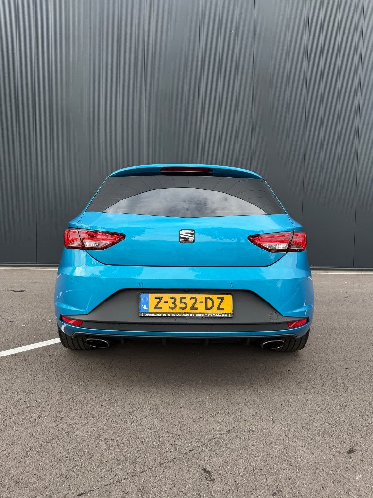 Foto 4 van Seat Leon Cupra 2.0 TSI ST DSG 2016 Blauw