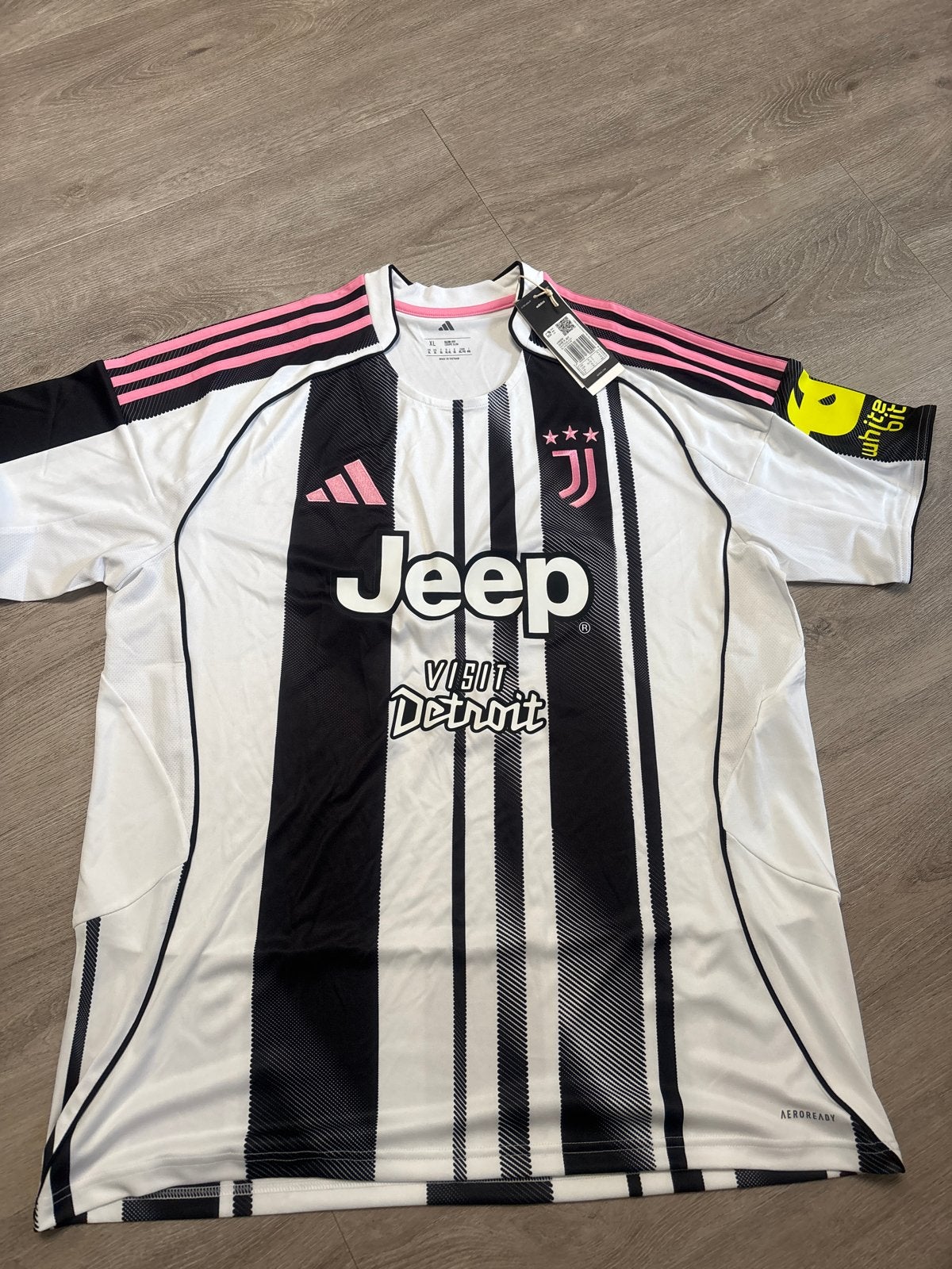 Juventus Wedstrijdshirt Thuis - Maat XL - Nieuw met kaa, Meerkleurig, Ophalen of Verzenden, Voetbal, Maat 56/58 (XL)