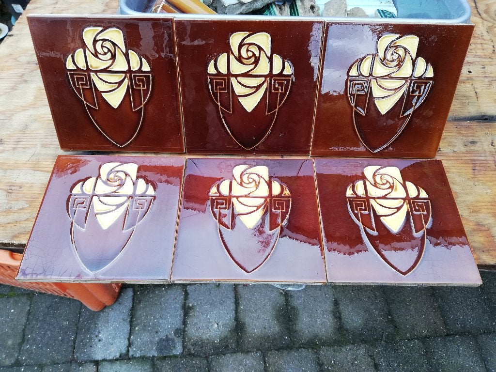 200 originele art deco wandtegels roodbruin gele afbeelding, Antiek en Kunst, Ophalen