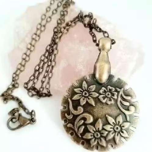 Hanger met verborgen draadsnijder incl. ketting, Overige kleuren, Nieuw, Ophalen of Verzenden, Overige materialen