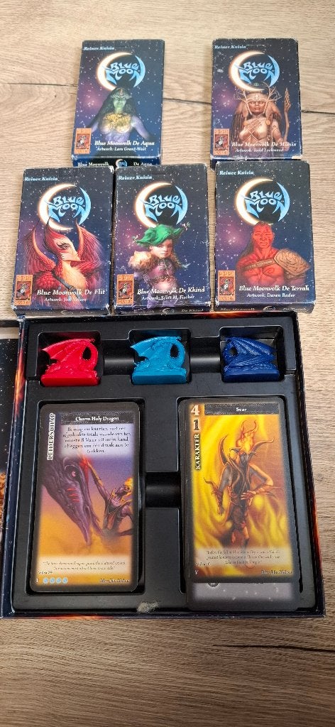 Blue Moon Basisspel + 5 Uitbreidingen (Reiner Knizia), Gebruikt, Een of twee spelers, Onbekend, Ophalen of Verzenden
