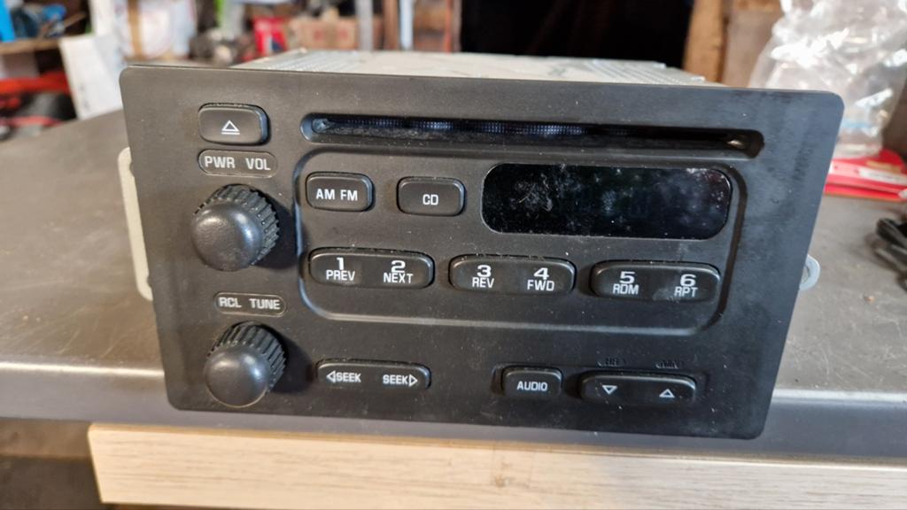 Originele radio Chevrolet express 2003-2020, Ophalen of Verzenden, Gebruikt