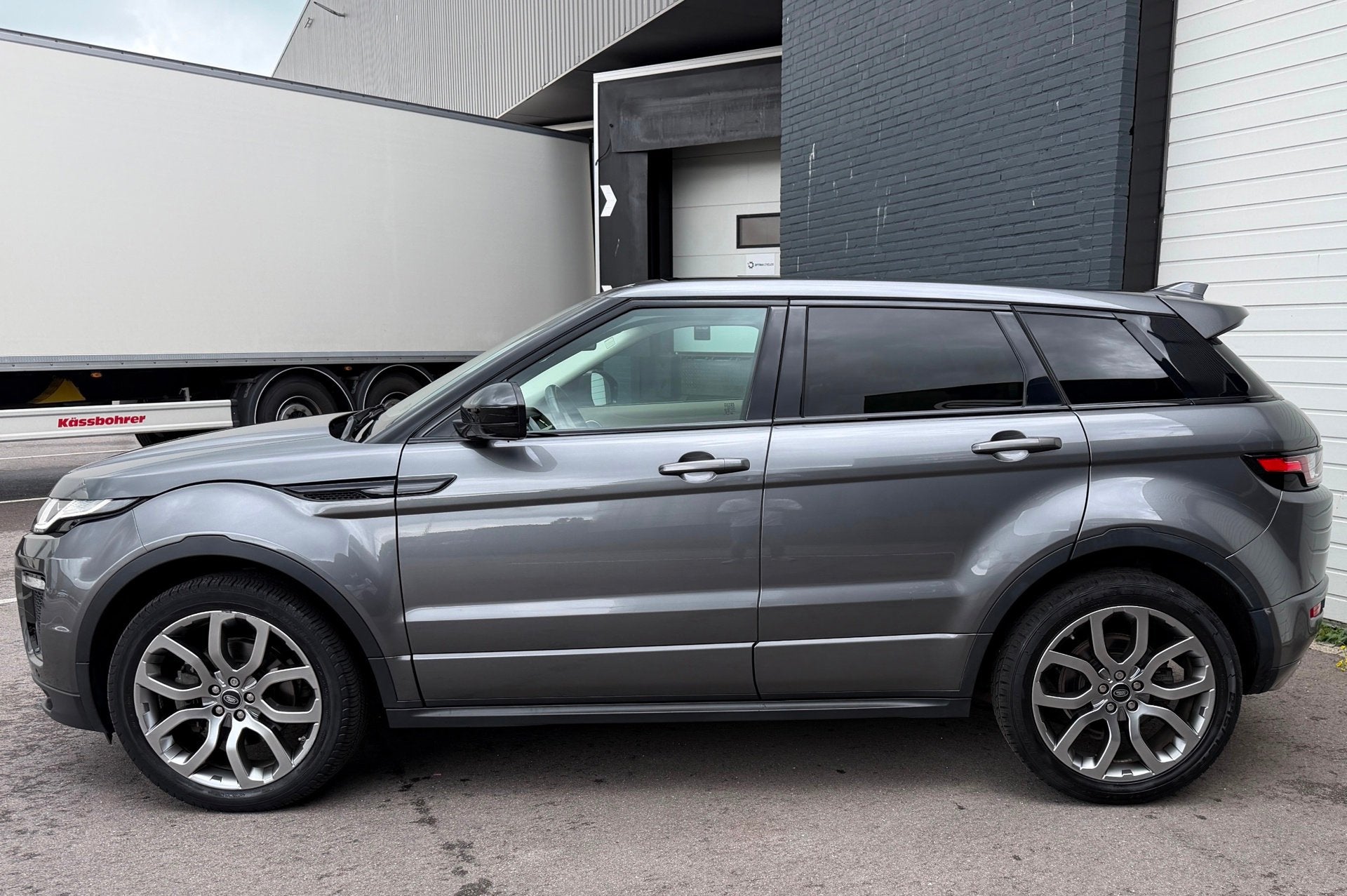 Land Rover Range Rover Evoque 2.0 Si4 HSE Dynamic PANORAMADA, Bedrijf, Vierwielaandrijving, SUV of Terreinwagen, Zilver of Grijs
