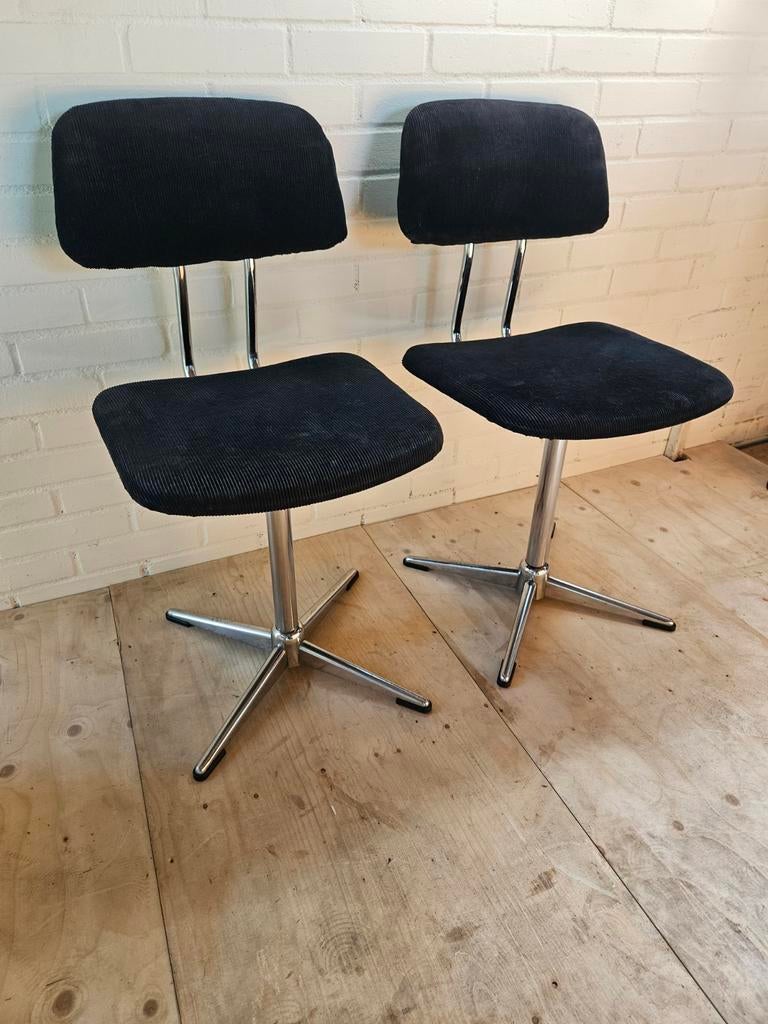 Vintage swivel chairs op chromen stervoet setprijs, Ophalen, Gebruikt, Wit, Twee