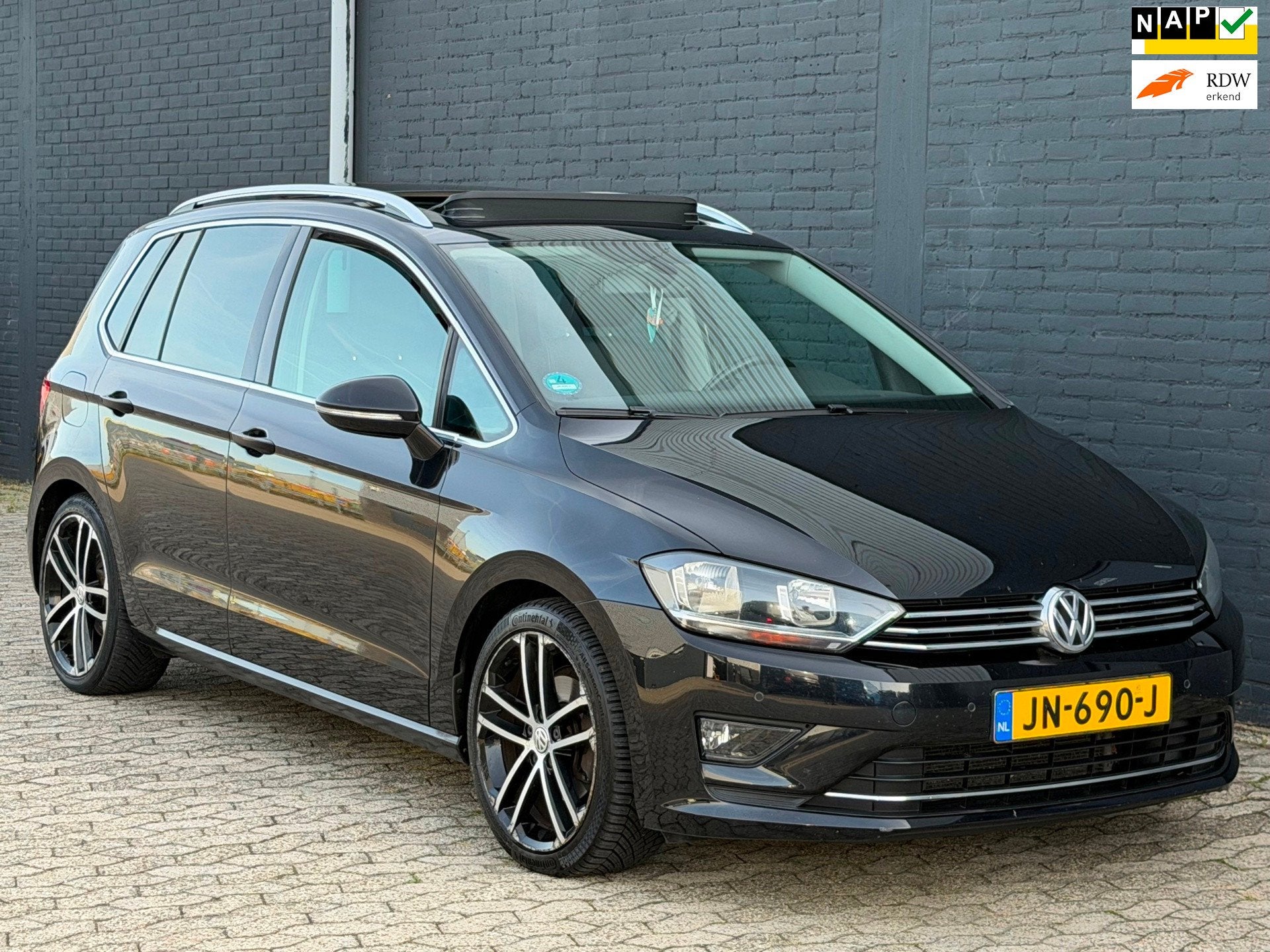 Volkswagen Golf Sportsvan 1.4 TSI Highline PANO NAVI CAMERA, Auto's, Gebruikt, 4 cilinders, 1283 kg, Alcantara
