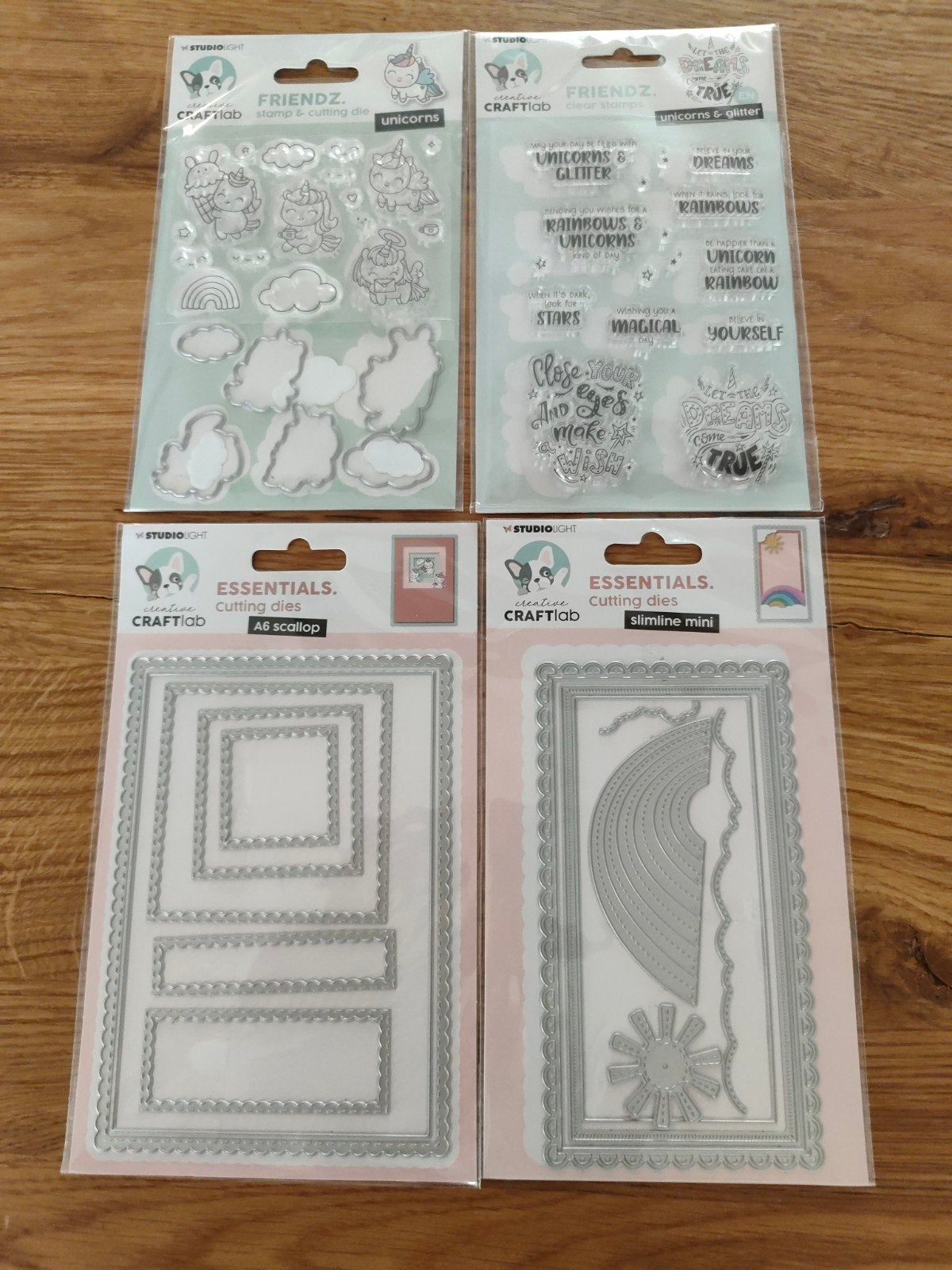 Craftlab Stempels en Snijmallen Set - Eenhoorns & Scallop, Ophalen of Verzenden, Zo goed als nieuw, Overige materialen, Overige merken