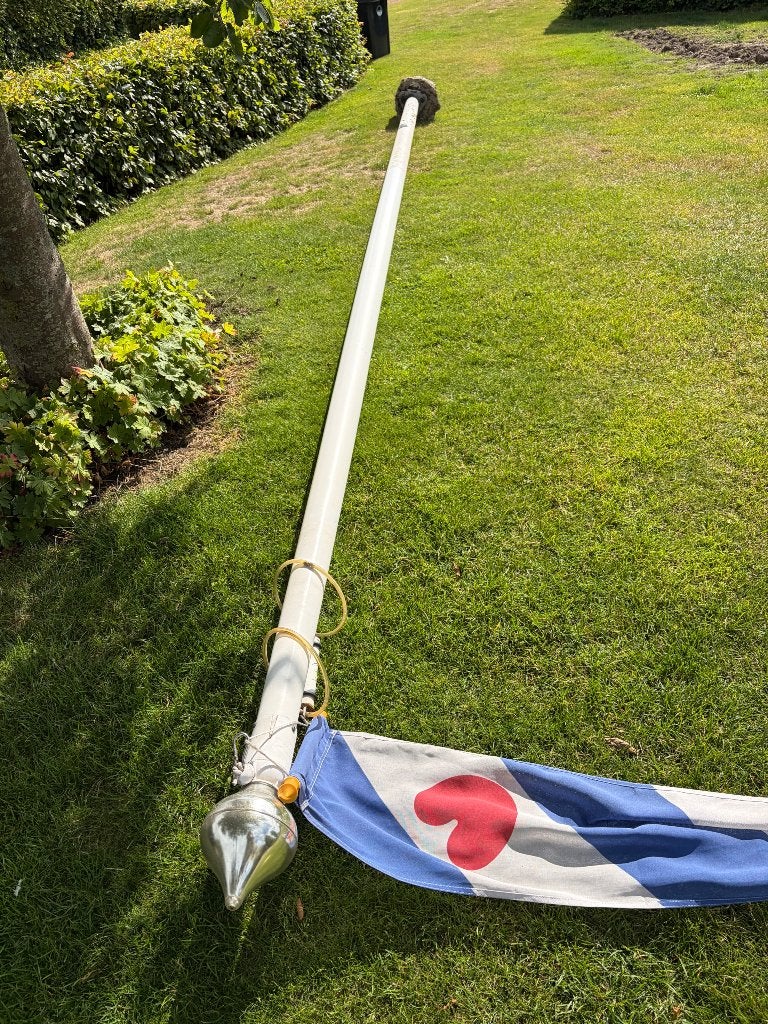 Vlaggenmast 7 meter, Ophalen, Gebruikt