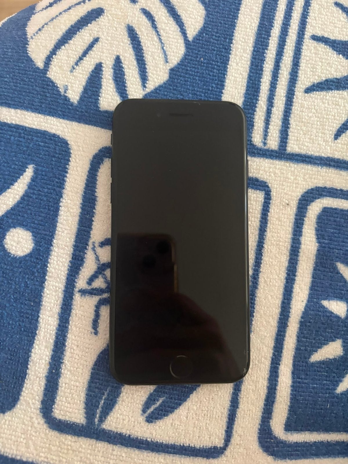 iPhone SE (2022) Zwart - 128 GB - Batterij 85%, Ophalen, Zwart, Zonder simlock, Zonder abonnement