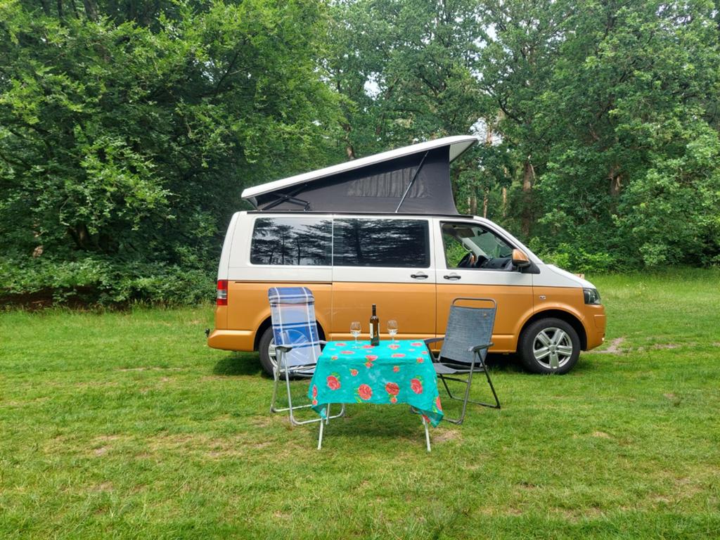 Buscamper Volkswagen T5, 2016, automaat, Caravans en Kamperen, Campers, Buscamper of Camperbus, Volkswagen, Tot en met 2, Particulier